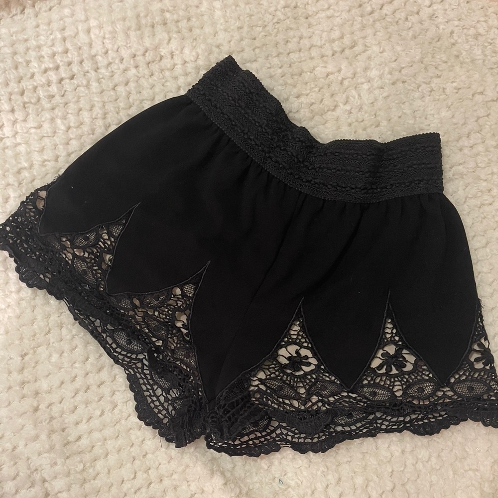 Black short